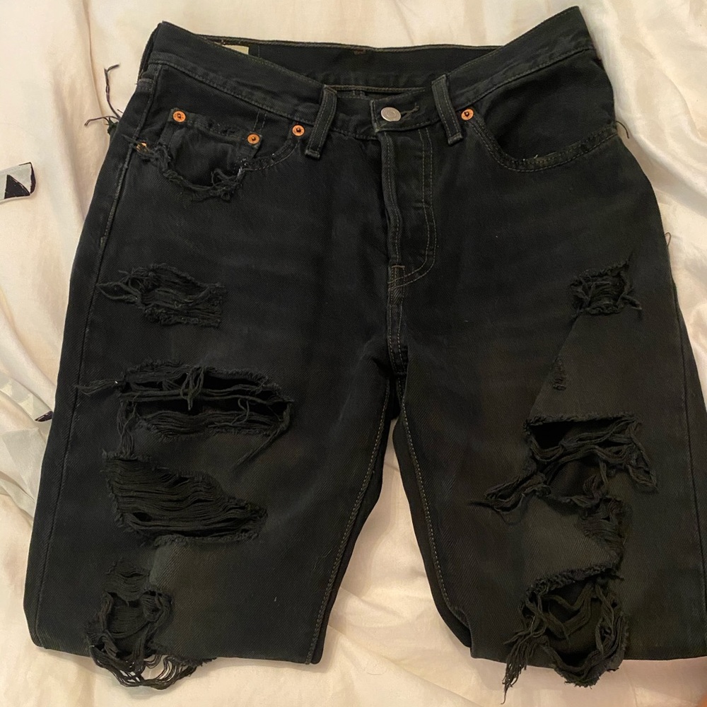 Levi’s distressed vintage jeans